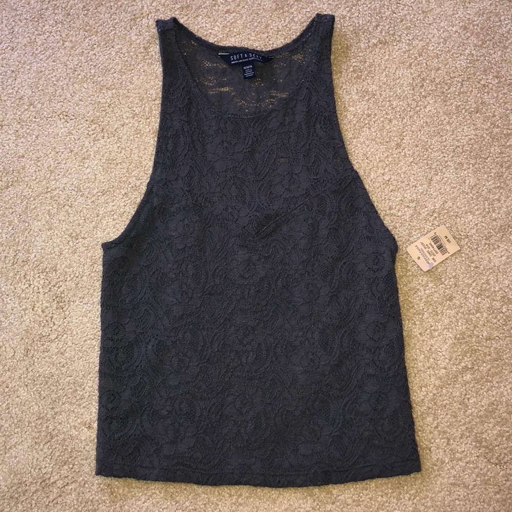 American Eagle grey crop top
